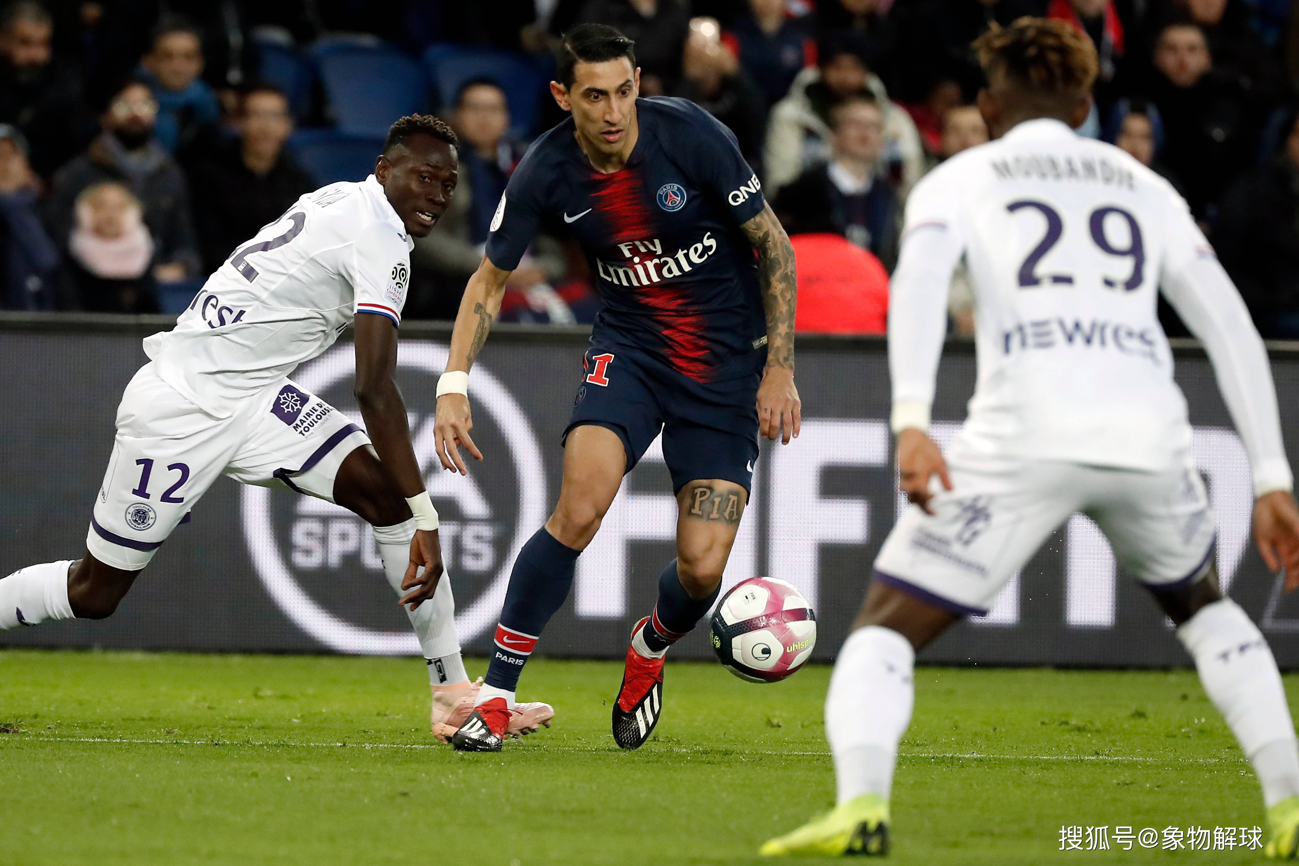 利物浦围绕CBA季后赛远射贴柱法兰克福战术微调备战法国杯，现场解说直呼：加时末段突围战来临(法兰克福vs奥格斯堡直播在线看)开元体育