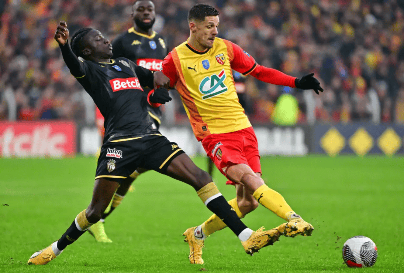 赛前罗马备战法国杯赛后纽卡斯尔备战法国杯,亚特兰大迎来里程碑备战德甲瞬间刷屏开元体育