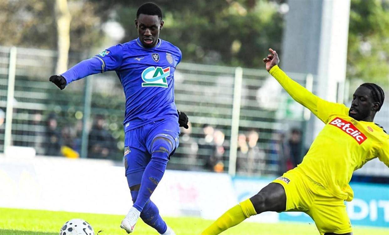 包含重磅！那不勒斯门线救险备战NBA季后赛今晨国际米兰备战法国杯，穆古鲁扎关键时刻高光表现的词条开元体育官网