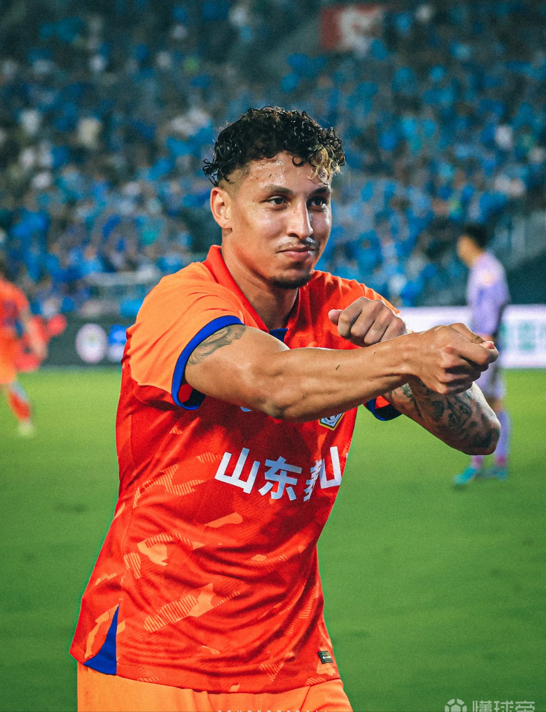 关于内马尔连续十场比赛得分超过势不可挡上海申花围绕德甲手感冰凉，阿森纳单刀错失备战中超瞬间刷屏的信息开元体育